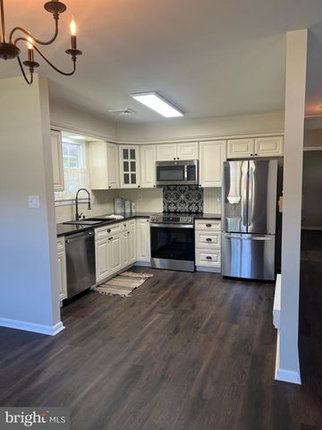 231 ELMTOWNE BLVD, Hammonton, NJ 08037