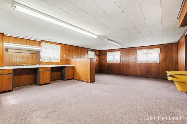 1206 Woodland Drive, Hopkins Twp, MI 49348