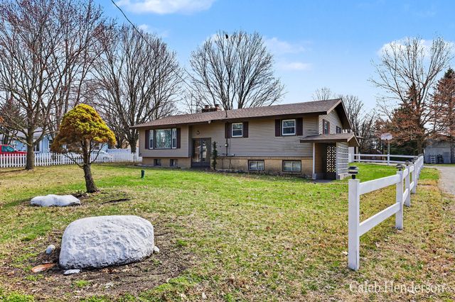 1206 Woodland Drive, Hopkins Twp, MI 49348