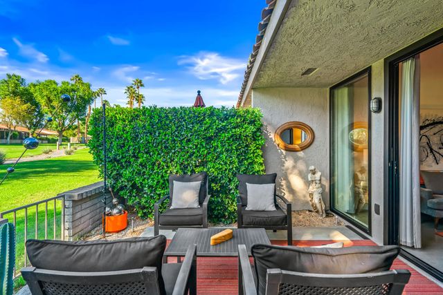 1249 Trofeo Circle, Palm Springs, CA 92262