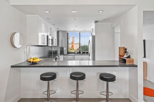 1249 Trofeo Circle, Palm Springs, CA 92262