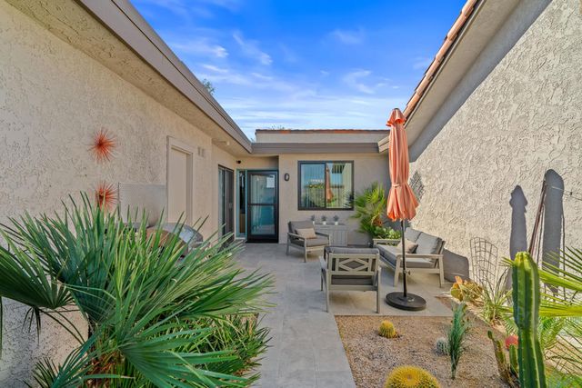 1249 Trofeo Circle, Palm Springs, CA 92262