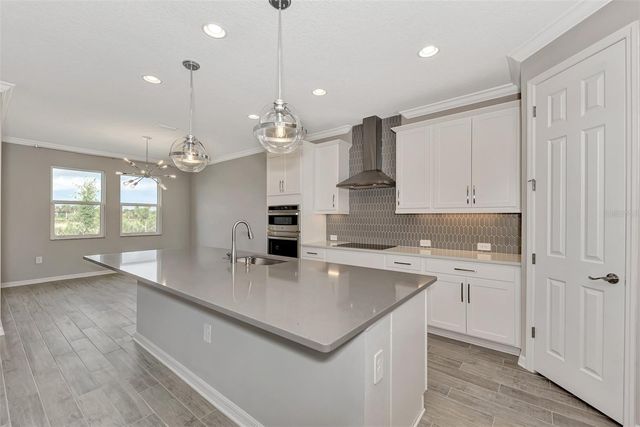 5825 MILLENNIUM SILVER COURT, Sarasota, FL 34238