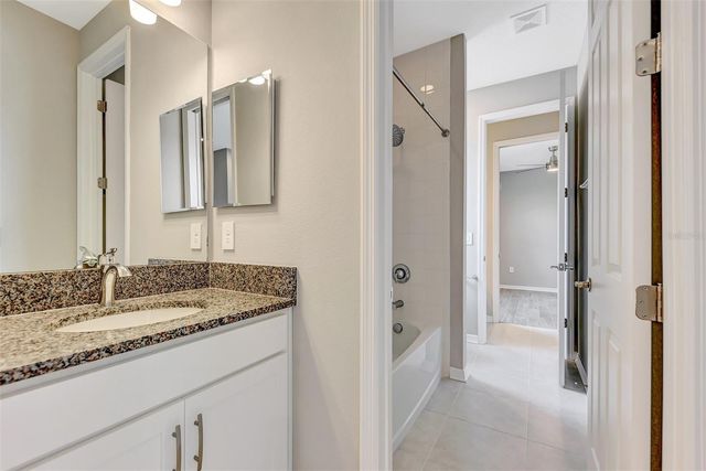 5825 MILLENNIUM SILVER COURT, Sarasota, FL 34238