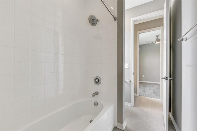 5825 MILLENNIUM SILVER COURT, Sarasota, FL 34238