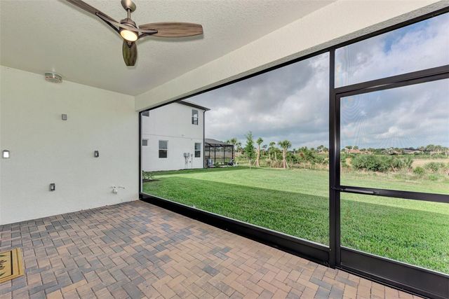 5825 MILLENNIUM SILVER COURT, Sarasota, FL 34238