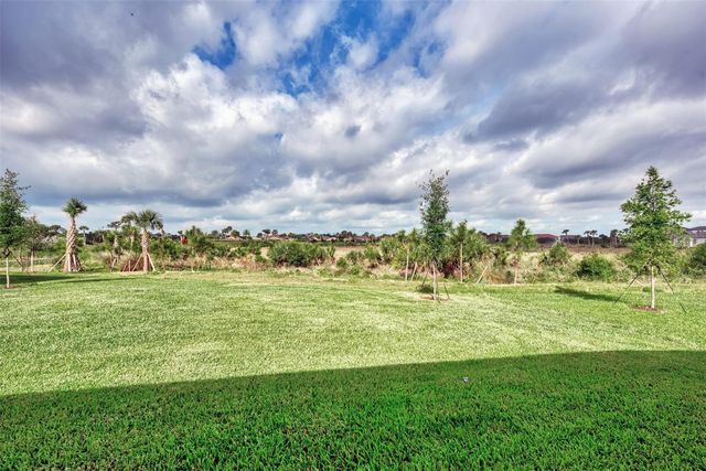 5825 MILLENNIUM SILVER COURT, Sarasota, FL 34238
