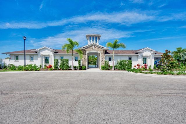 5825 MILLENNIUM SILVER COURT, Sarasota, FL 34238