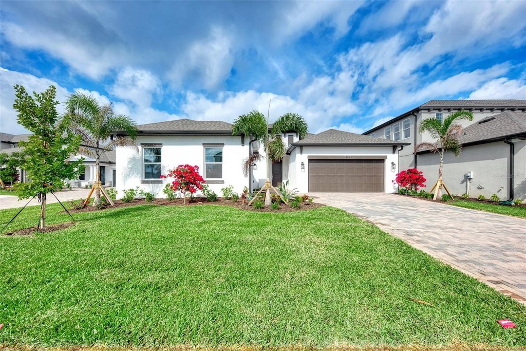 5825 MILLENNIUM SILVER COURT, Sarasota, FL 34238