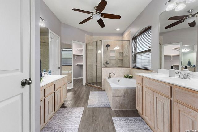 15314 FALL PLACE DR, San Antonio, TX 78247