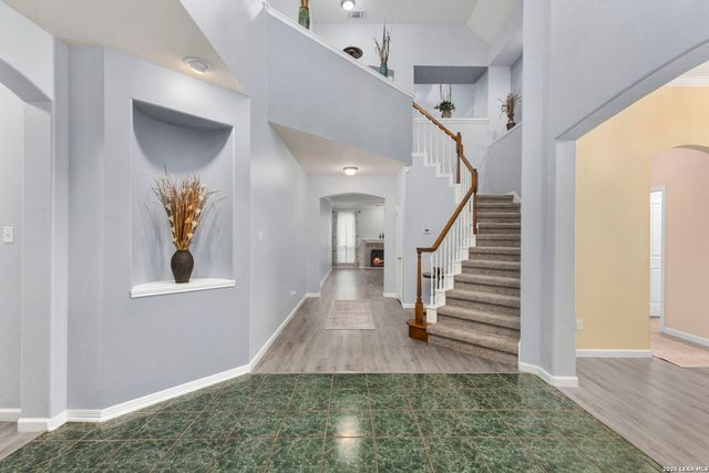15314 FALL PLACE DR, San Antonio, TX 78247