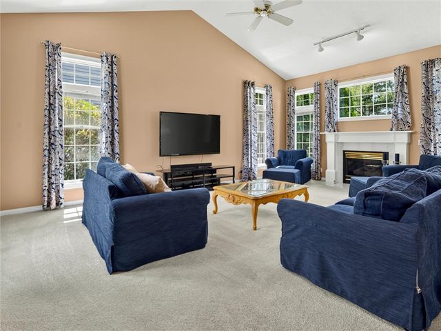 880 Macintosh Drive, Greece, NY 14626
