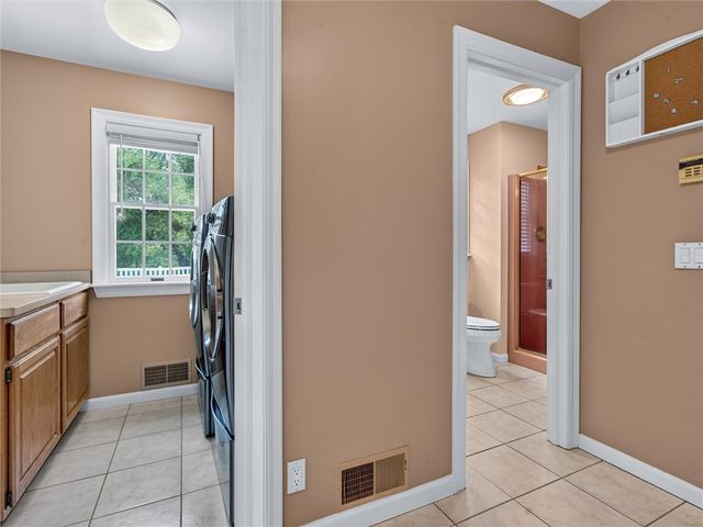 880 Macintosh Drive, Greece, NY 14626