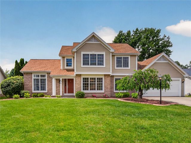 880 Macintosh Drive, Greece, NY 14626