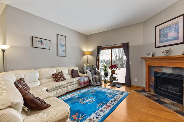 4453 Thornwood Court, Macomb Twp, MI 48092