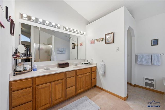 5310 AIRPORT RD, Spearfish, SD 57783