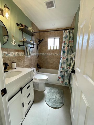 3327 PINE TREE DRIVE, Edgewater, FL 32141