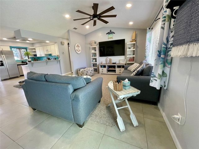 3327 PINE TREE DRIVE, Edgewater, FL 32141