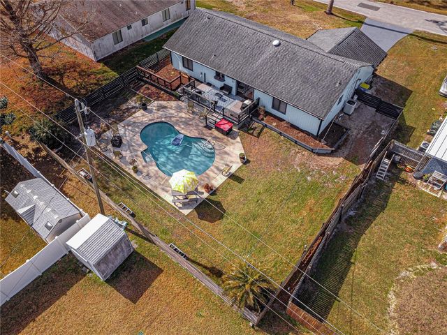 3327 PINE TREE DRIVE, Edgewater, FL 32141