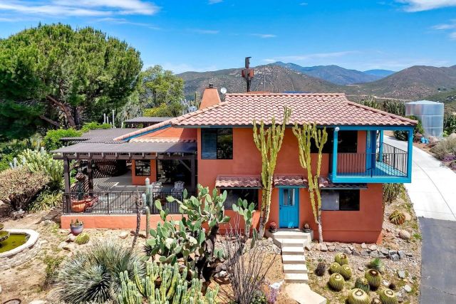 23002 Arjo Lane, Ramona, CA 92065