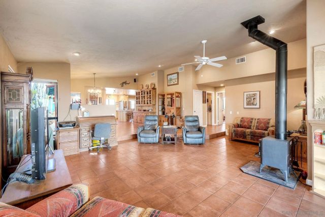 23002 Arjo Lane, Ramona, CA 92065