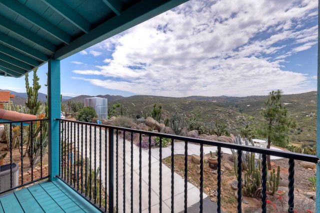 23002 Arjo Lane, Ramona, CA 92065