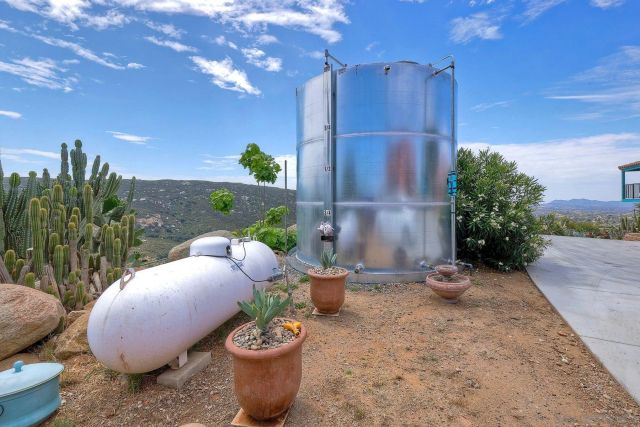 23002 Arjo Lane, Ramona, CA 92065