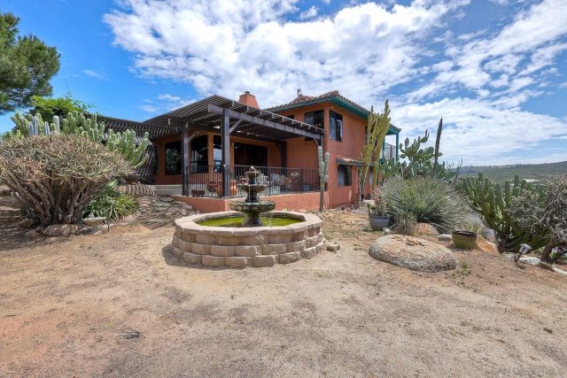 23002 Arjo Lane, Ramona, CA 92065