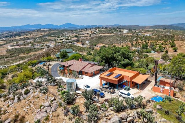 23002 Arjo Lane, Ramona, CA 92065