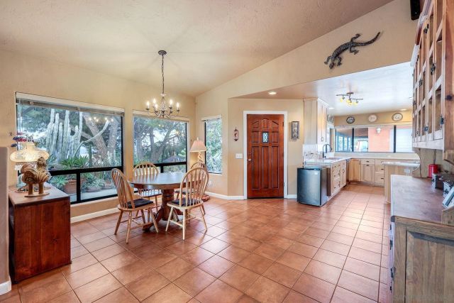 23002 Arjo Lane, Ramona, CA 92065