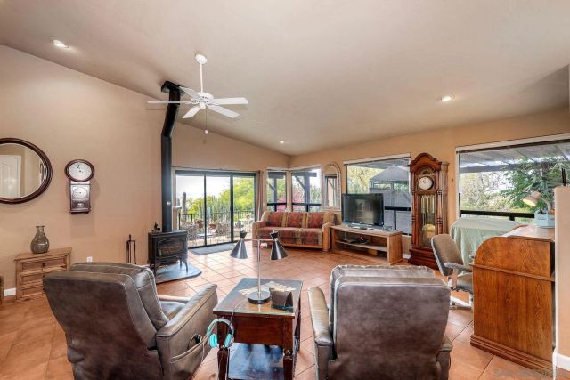23002 Arjo Lane, Ramona, CA 92065