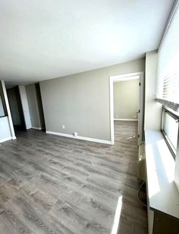 1355 N Sandburg Terrace 1207D, Chicago, IL 60610