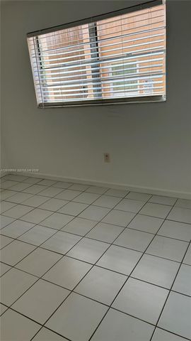 9962 SW 88th St 712-7, Miami, FL 33176