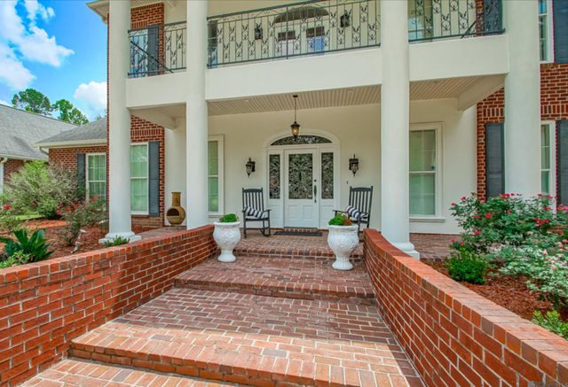 32416 Briarwood Rd, Walker, LA 70785