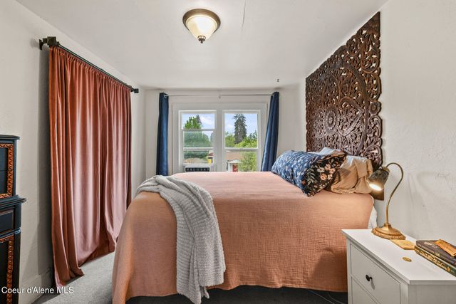 802 N 11th ST, Coeur D'alene, ID 83814