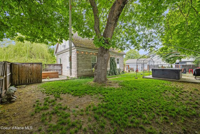 802 N 11th ST, Coeur D'alene, ID 83814