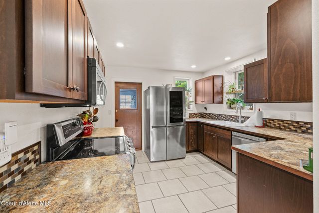 802 N 11th ST, Coeur D'alene, ID 83814