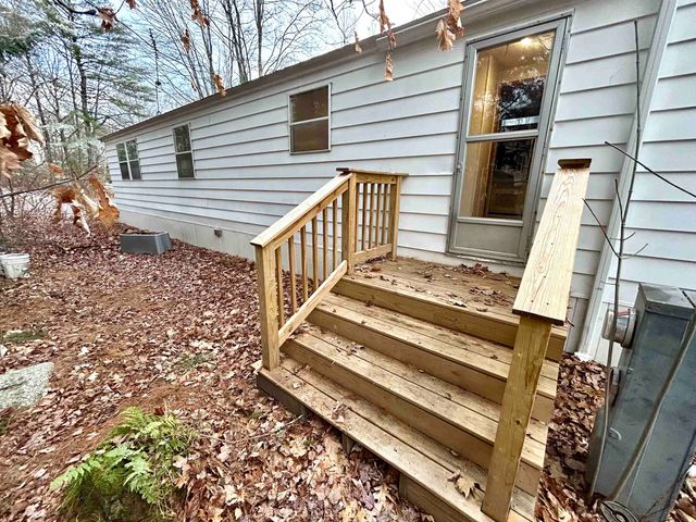 3 Hoover Circle, Loudon, NH 03301