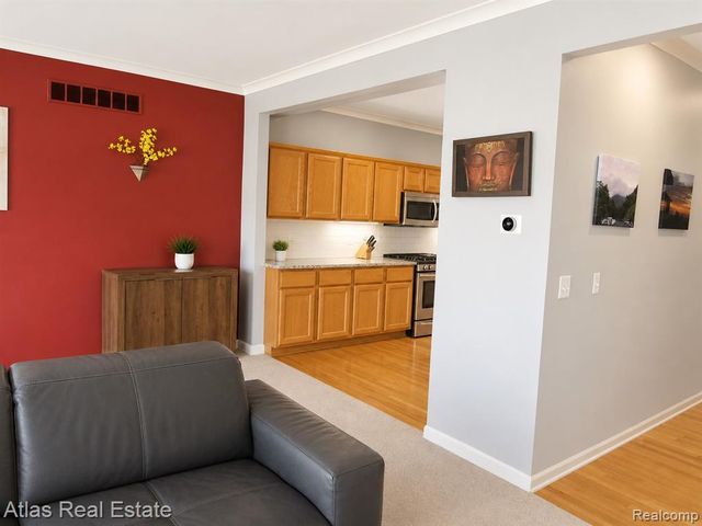 1031 Maya Court, Troy, MI 48085