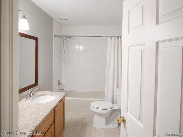 1031 Maya Court, Troy, MI 48085