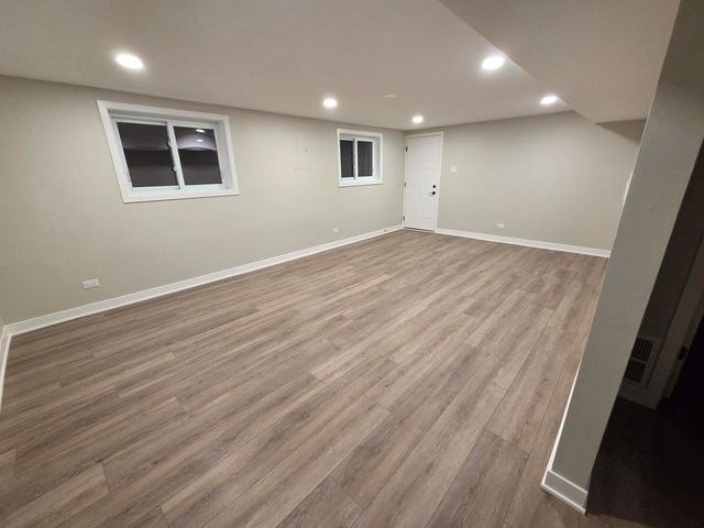 1390 Glen Hill Drive, Glendale Heights, IL 60139