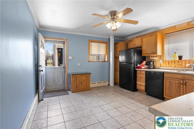 805 South 10th Street, Allentown City, PA 18103
