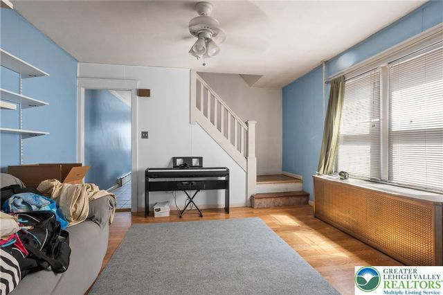 805 South 10th Street, Allentown City, PA 18103