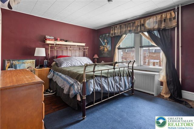 805 South 10th Street, Allentown City, PA 18103