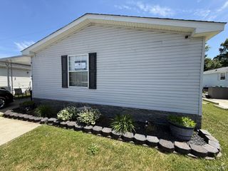 40 Bellwood, Swartz Creek, MI 48473