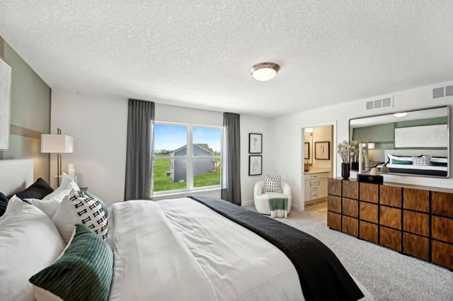 2005 Rainy Lane, Lino Lakes, MN 55014