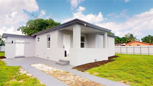 511 SE 2ND STREET, Hialeah, FL 33010