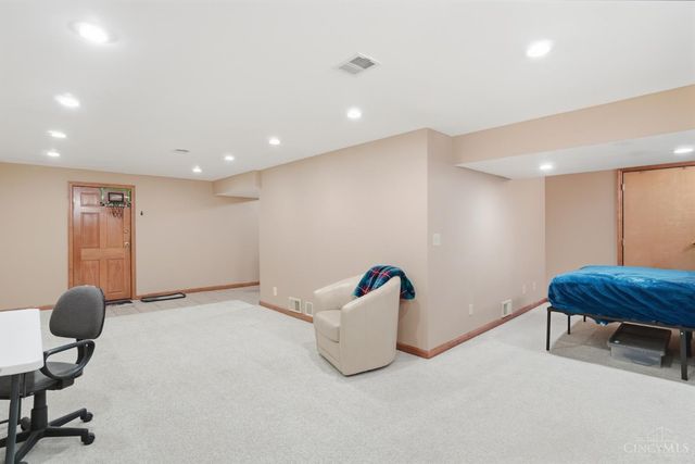 3263 Bellacre Court, Green Twp, OH 45248