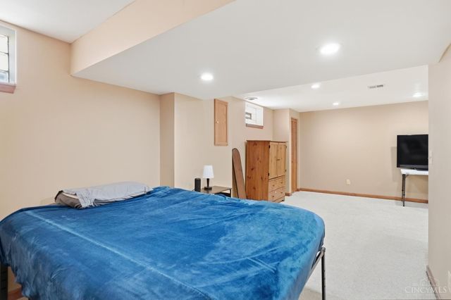 3263 Bellacre Court, Green Twp, OH 45248