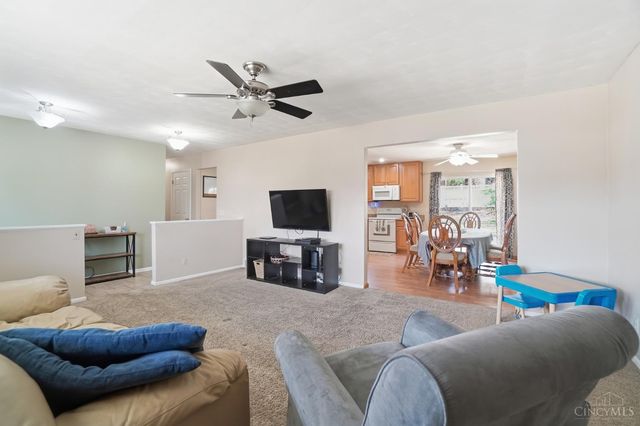 3263 Bellacre Court, Green Twp, OH 45248